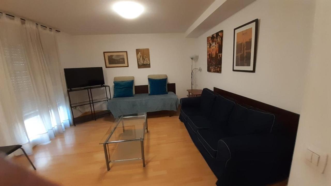 Apartamentos Auhabitat Zaragoza, Edificio De Apartamentos Turisticos Екстериор снимка