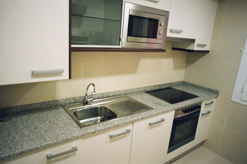 Apartamentos Auhabitat Zaragoza, Edificio De Apartamentos Turisticos Стая снимка