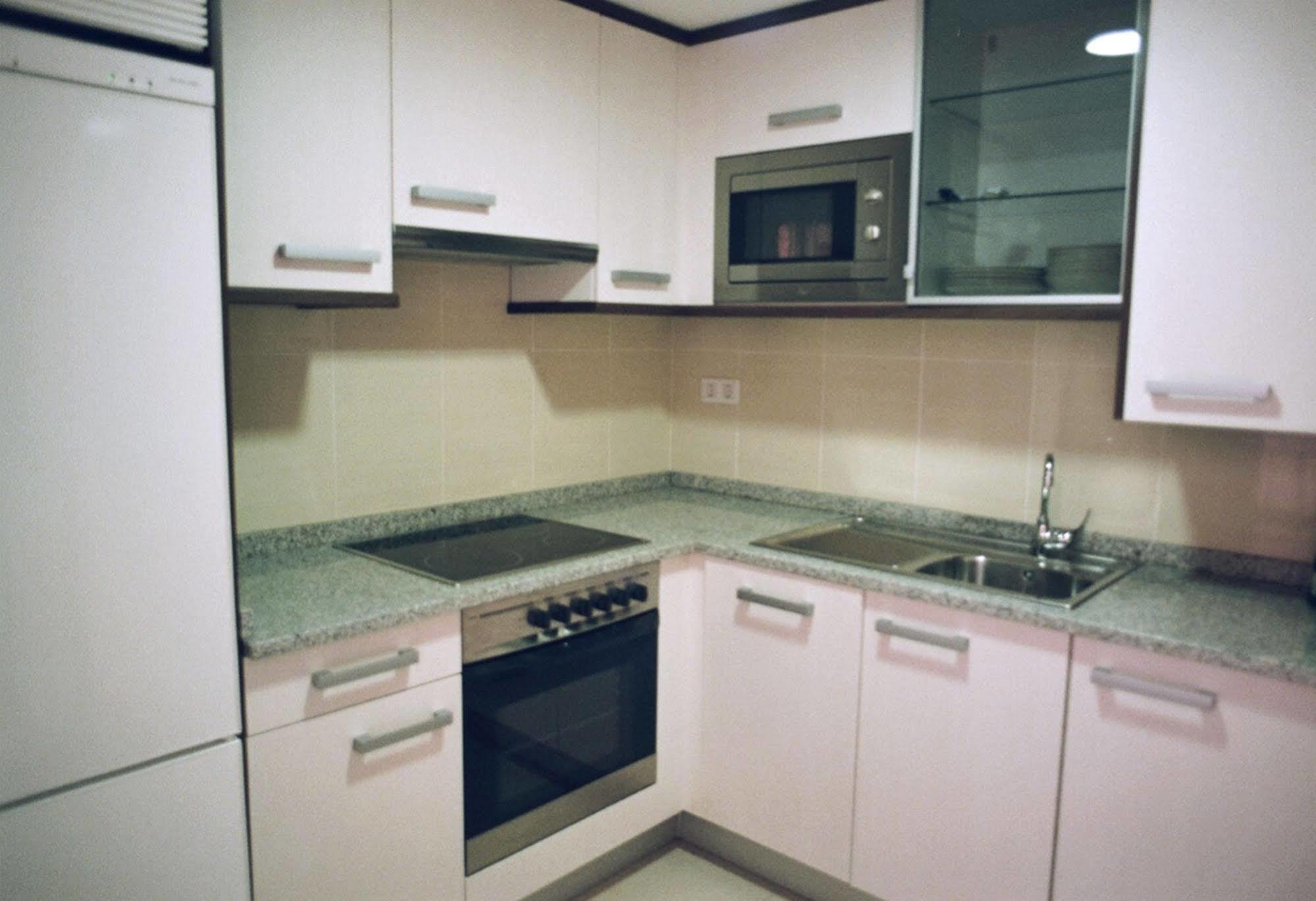 Apartamentos Auhabitat Zaragoza, Edificio De Apartamentos Turisticos Стая снимка