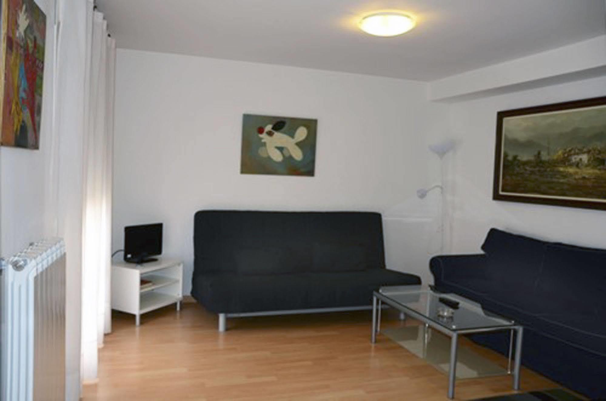 Apartamentos Auhabitat Zaragoza, Edificio De Apartamentos Turisticos Екстериор снимка