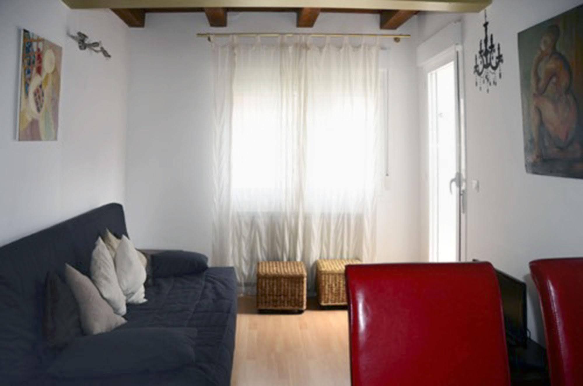 Apartamentos Auhabitat Zaragoza, Edificio De Apartamentos Turisticos Екстериор снимка
